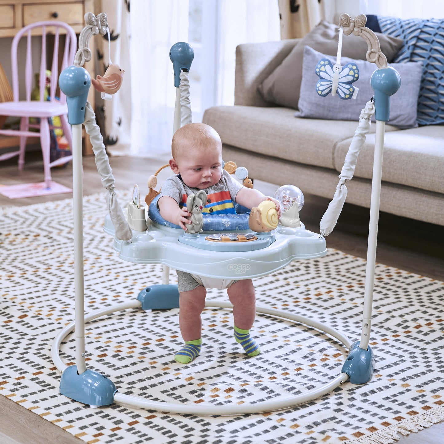 Image displaying a Baby activity jumper with a baby inside