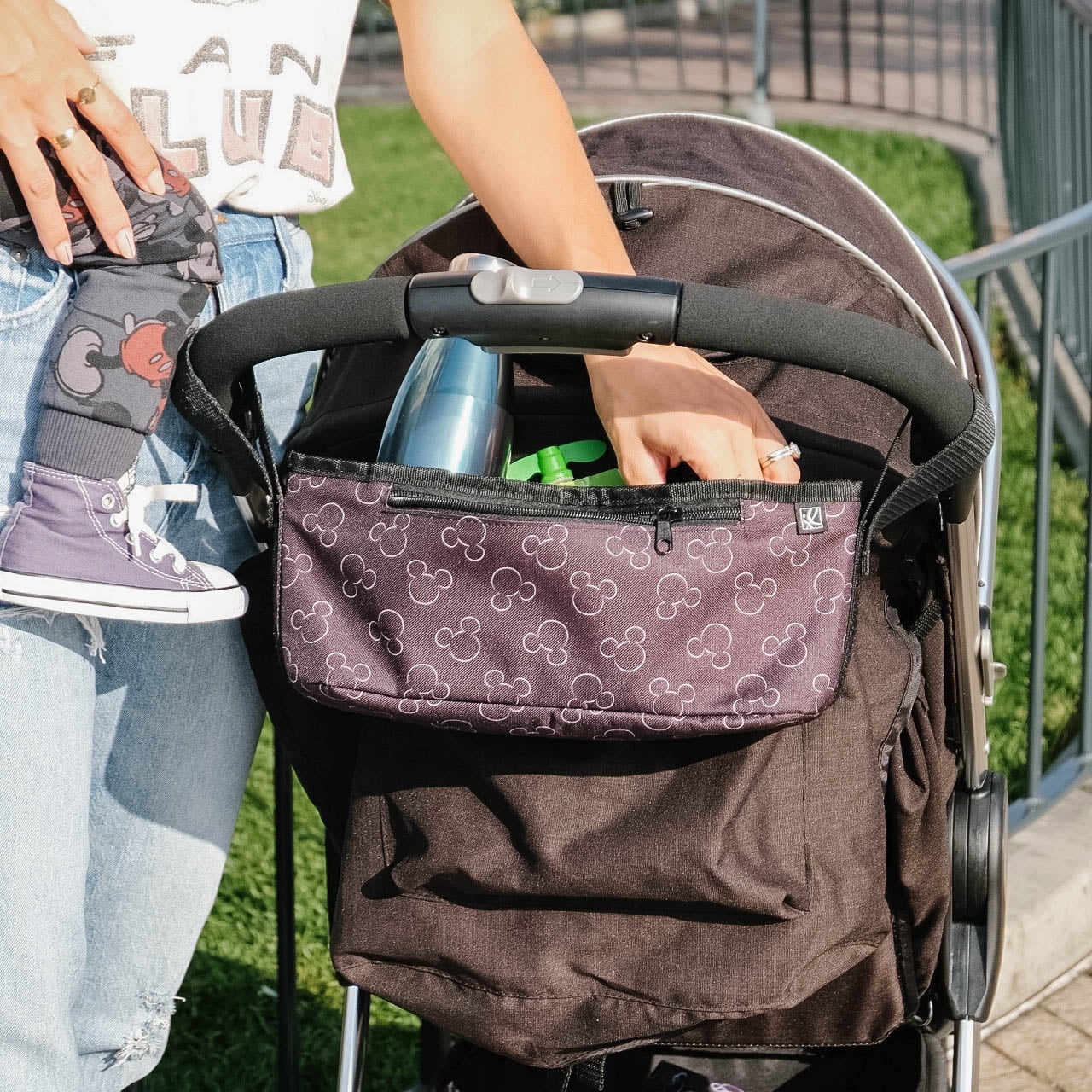Baby stroller accessory – convenient add-on designed to make outings easier and more comfortable for caregivers and little ones