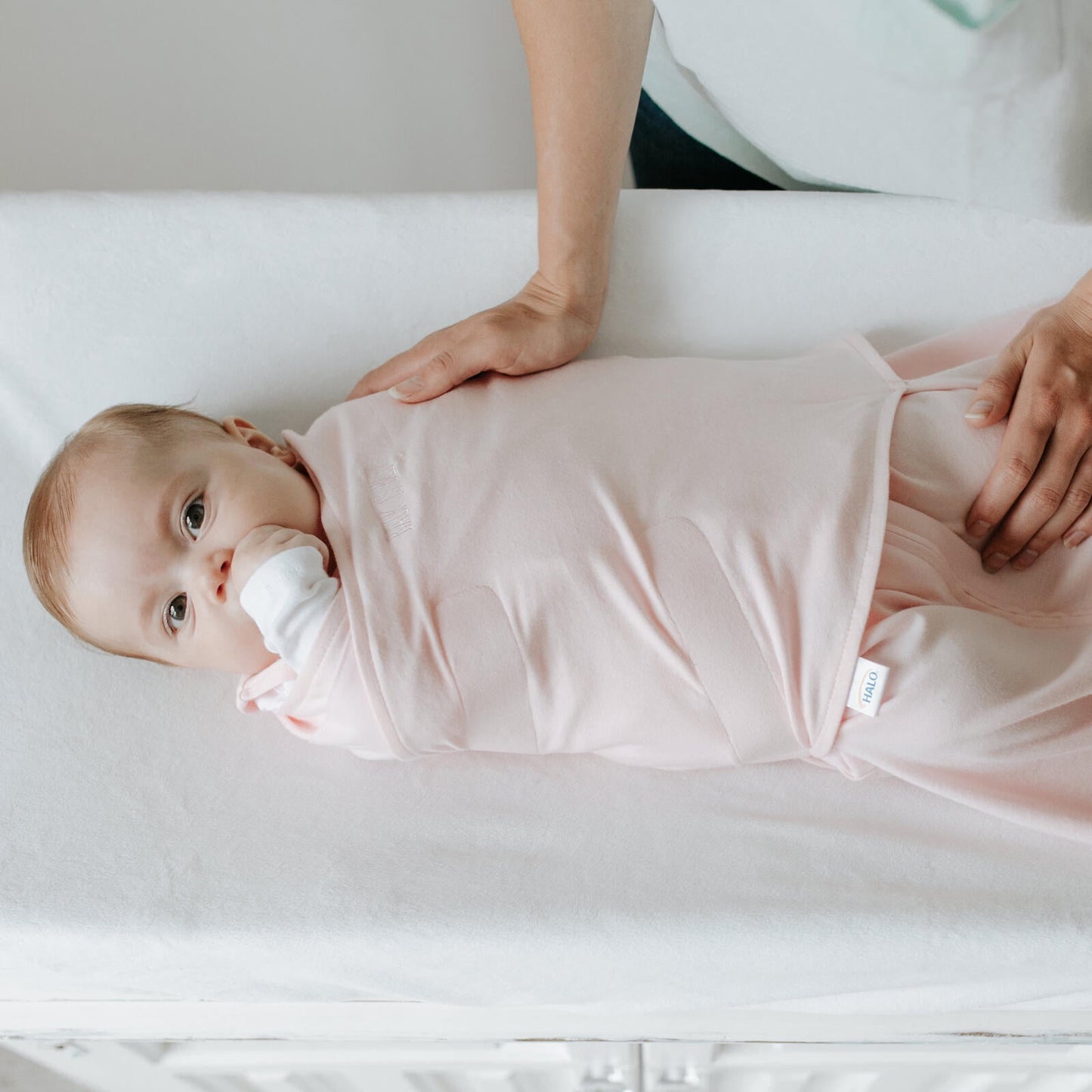 Soft baby swaddles – gentle and cozy wrap for keeping babies comfortable and secure during sleep or rest