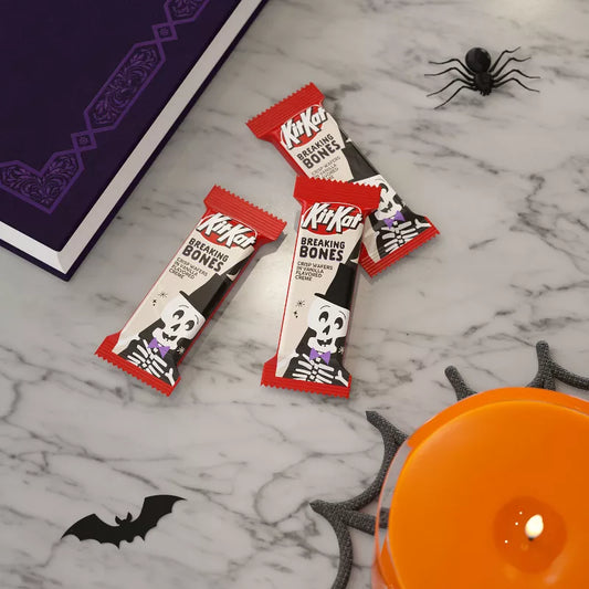 Kit Kat White Creme Breaking Bones Halloween Candy Snack Size - 10.29oz