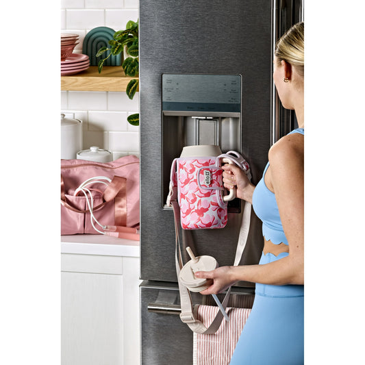 Premium quality reusable drinkware for everyday hydration.