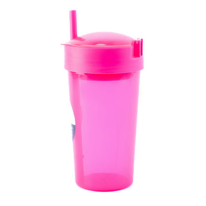 Kids’ tumbler made for daily use, offering a convenient straw and protective lid for mess-free drinking