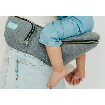 A new parents gift set – hip seat, thoughtful essentials designed to support daily care, comfort, and bonding for parent and baby