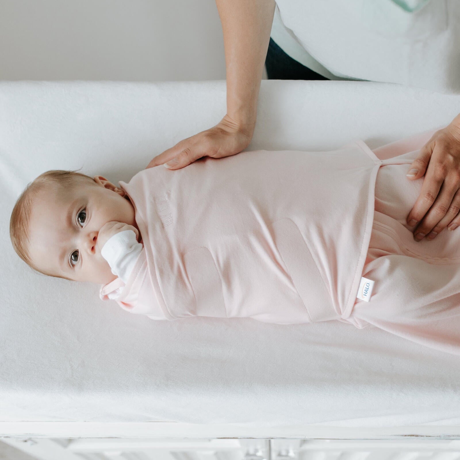Soft baby swaddles – gentle and cozy wrap for keeping babies comfortable and secure during sleep or rest