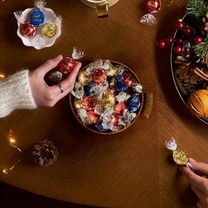 Christmas product – festive seasonal item designed to bring joy and sweetness to holiday celebrations and gatherings