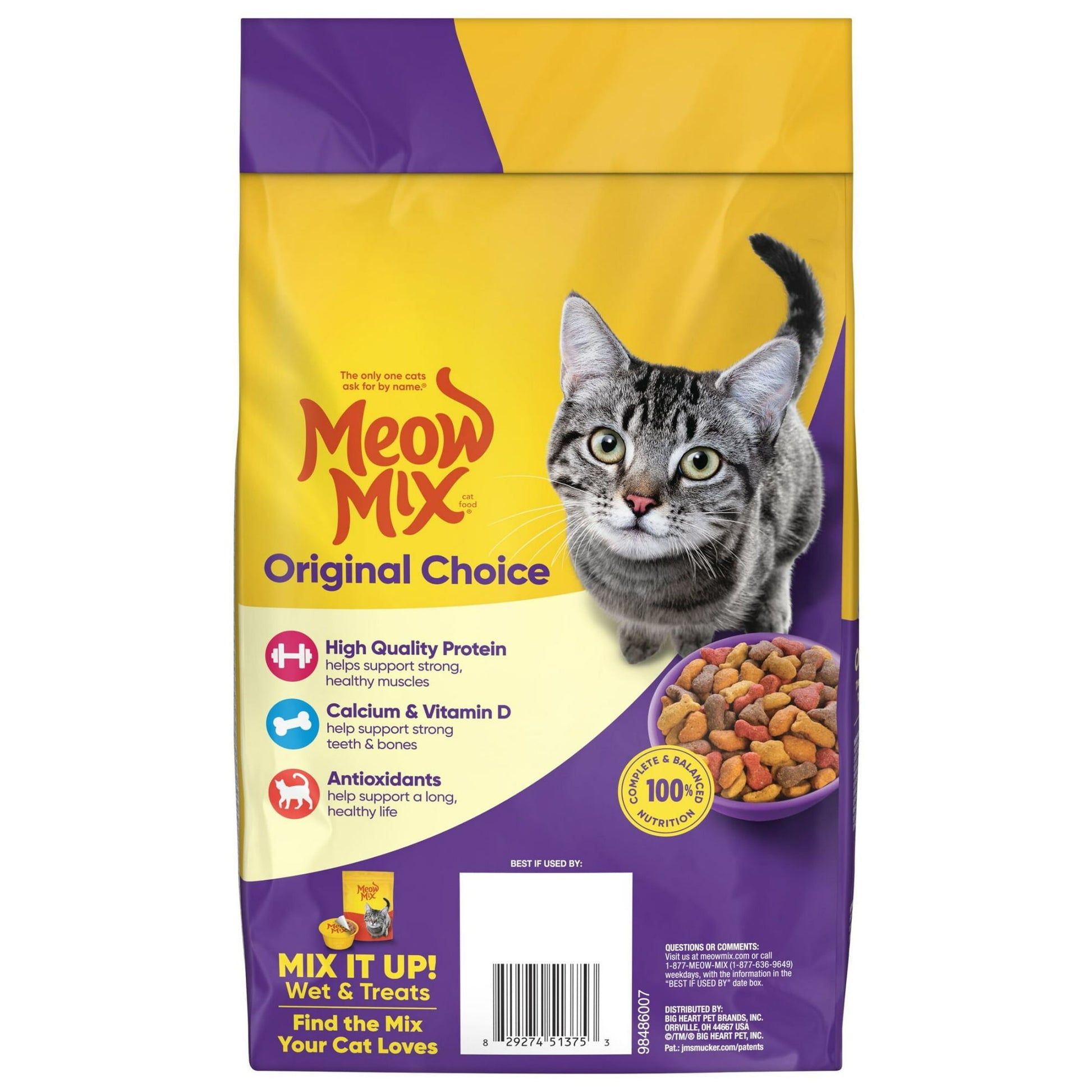 Pet dry cat food – wholesome nutrition for regular feeding to help support energy and overall health