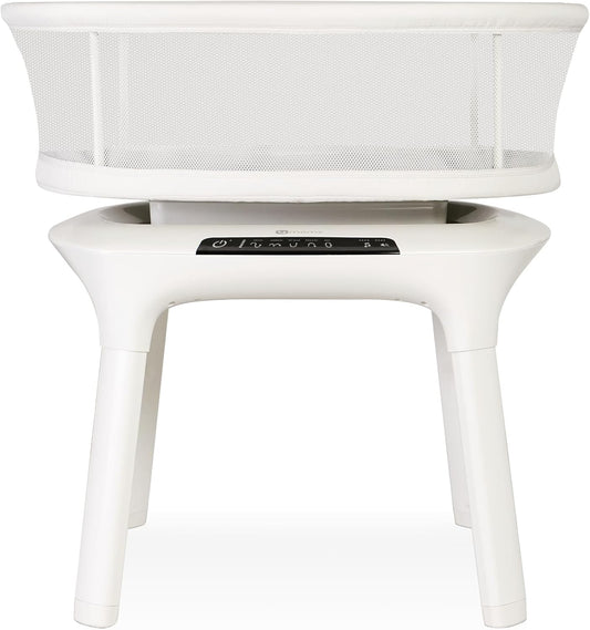 Baby bassinet - designed for babies, providing a comfortable, secure sleeping space suitable for everyday rest and care.