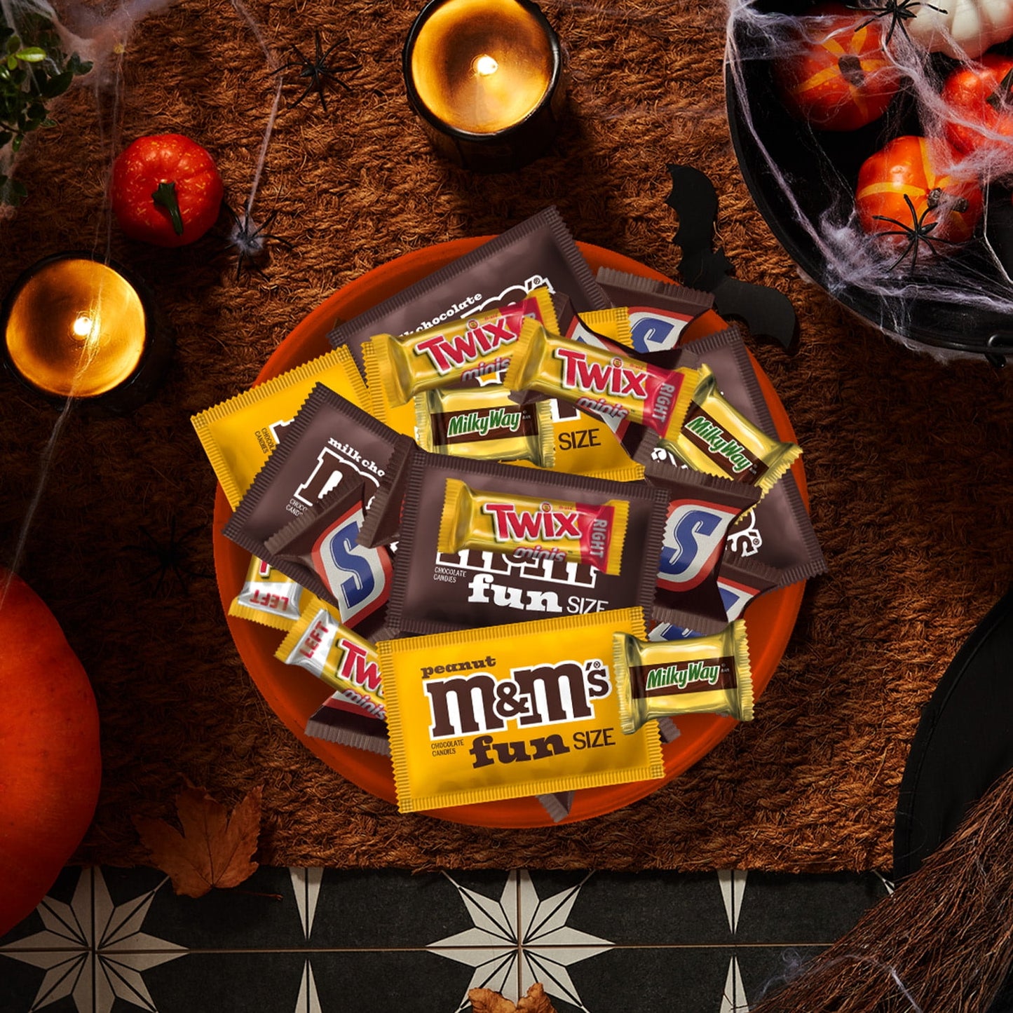 M&M's, Snickers, Twix & Milky Way Chocolate Halloween Candy Variety Pack - 200 Ct Bulk Bag