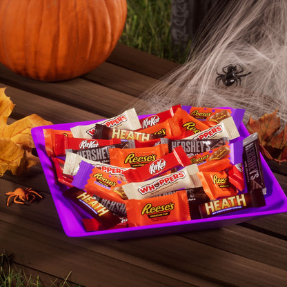 Hershey Assorted Flavored Halloween Candy, Bulk Bag 35.93 oz