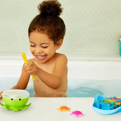 Munchkin Bath Beats Musical Bath Toy Xylophone Bath Drum and Shakers Gift Set