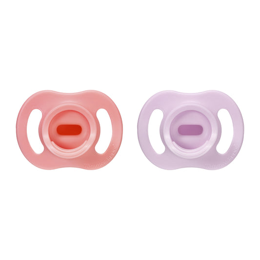 Tommee Tippee Ultra-light Stayput Pacifier, 0-6 Months, One-Piece Silicone Design, 2 Pack