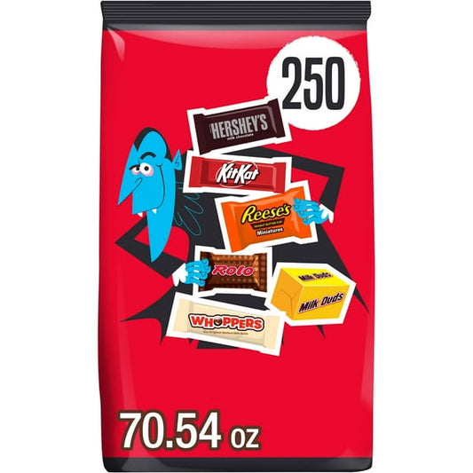 Hershey Assorted Flavored Halloween Candy, Bulk Bag 70.54 oz