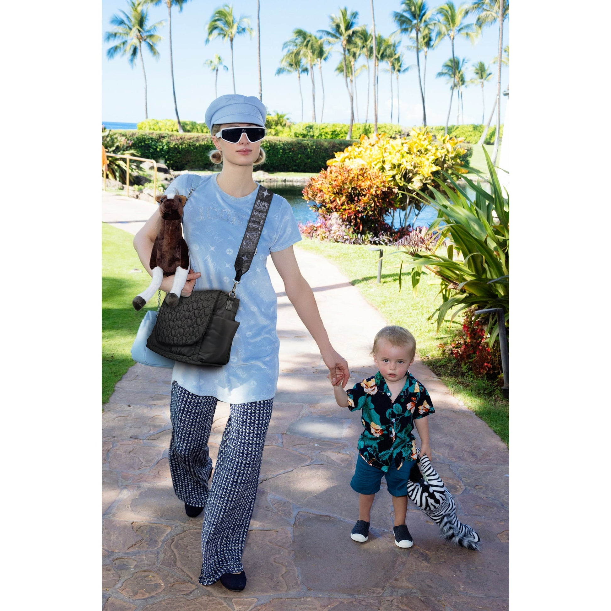Baby diaper bag – versatile and easy-to-carry bag suitable for organizing and storing baby items for daily outings