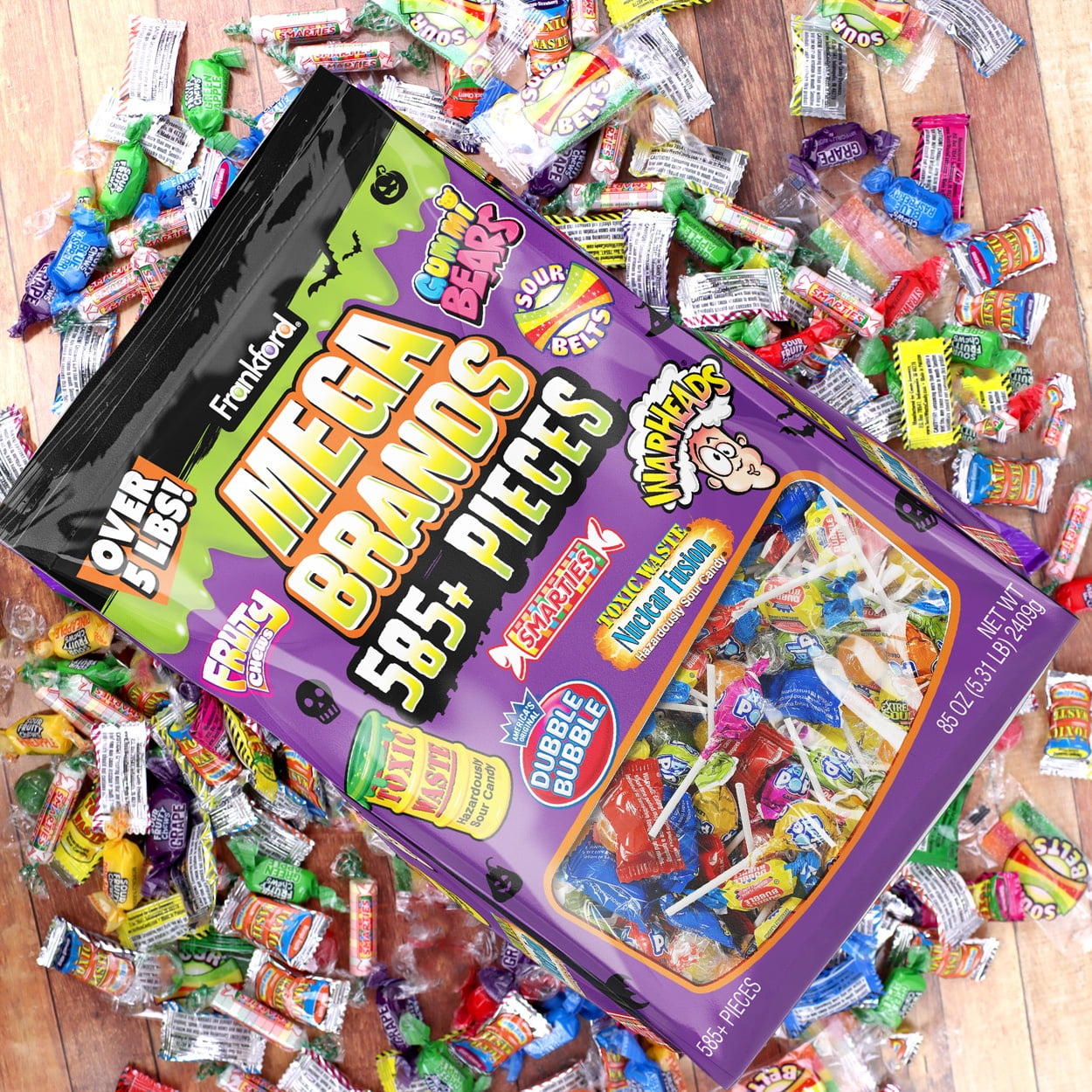 Frankford Mega Brands Assorted Halloween Bulk Candy Bag, 585+ Pieces