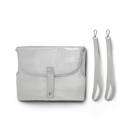 Baby diaper bag – versatile and easy-to-carry bag suitable for organizing and storing baby items for daily outings