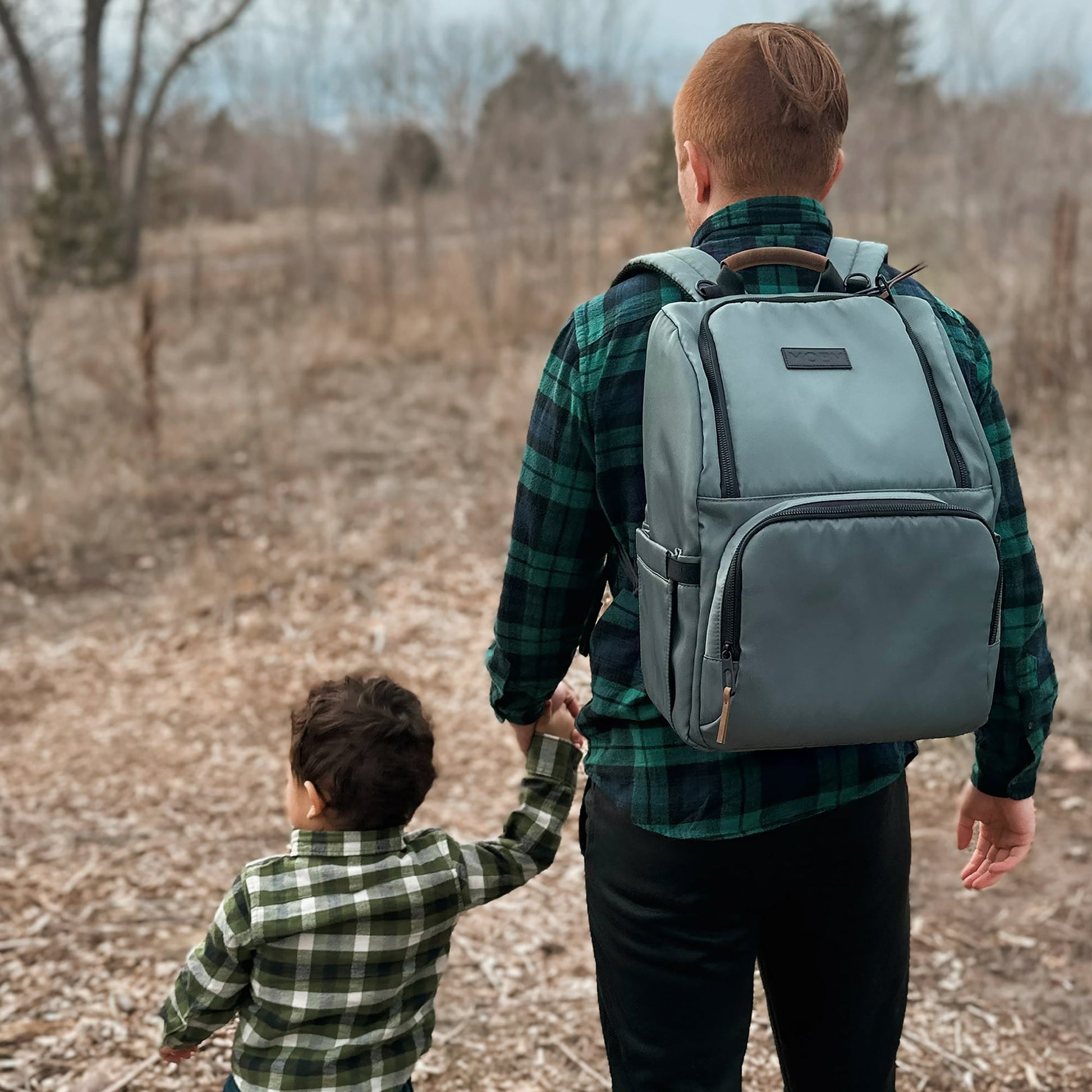 Baby diaper bag – versatile and easy-to-carry bag suitable for organizing and storing baby items for daily outings
